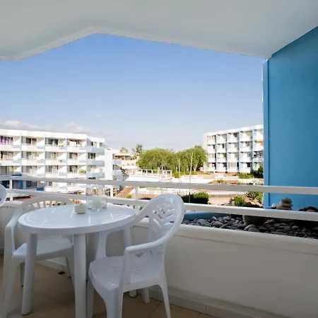 Appartamento 313 Park With Pool And Private Garden