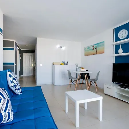Appartamento 313 Park With Pool And Private Garden